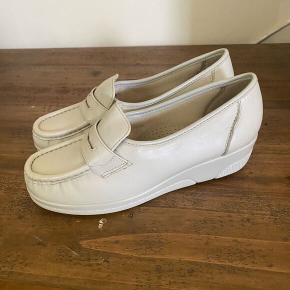 Softspots Women's Pennie Bone,size 7 - Picture 3 of 7